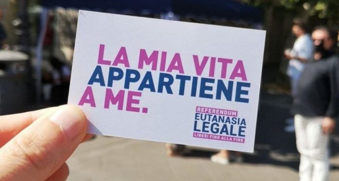 Obbligo vaccinale ed eutanasia legale: come conciliare gli opposti