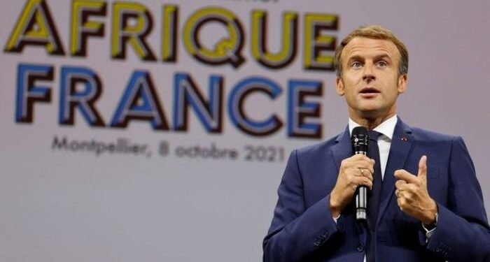 Al Summit Afrique/France 30 Milioni da Macron per la democrazia ma è l’ennesima truffa