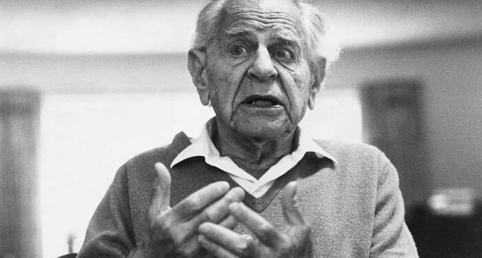 Ciò che vediamo oggi non è scienza ma scientismo