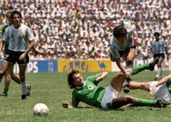 Mamma ho rivisto Maradona: ad un anno dalla sua morte