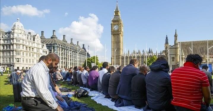 L’Islam cambierà in Europa o cambierà l’Europa?