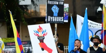 Olimpiadi di Pechino 2022: gli attivisti denunciano l’oppressione degli Uiguri