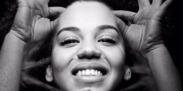 Ofelia Omoyele Balogun e i Corpi Barricati a teatro