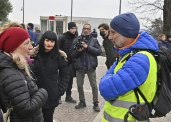 La marcia di Don Emanuele contro il Green Pass e un appello ai musulmani