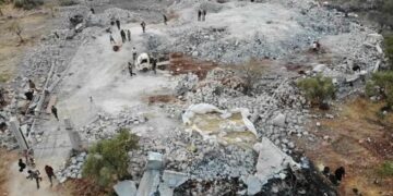 Nuove fosse comuni in Siria, potrebbero essere la prova di crimini di guerra 