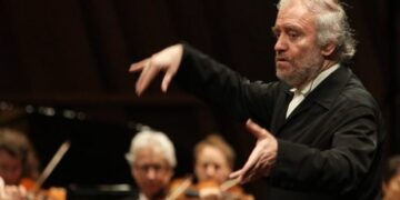 La mannaia dell’omologazione si abbatte sulla cultura russa