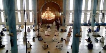 L’UCOII chiede al ministero la fine del distanziamento in moschea