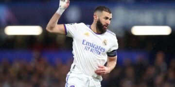 Benzema fa tre goal al Chelsea durante il digiuno di Ramadan