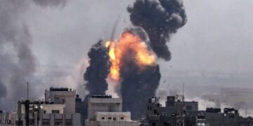 Dopo l’attacco ad Al Aqsa Israele bombarda Gaza