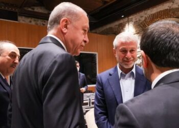 Ucraina: è la Turchia a negoziare, gli USA han perso la leadership