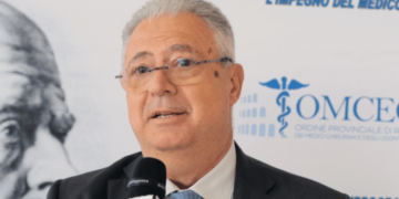 Gli ordini si mettono al vento chiedendo la fine dell’obbligo vaccinale per i sanitari