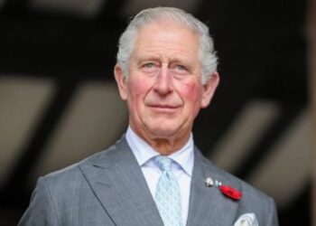 Se Libero ci attacca perché non capisce il rispetto di Re Carlo per l’Islam