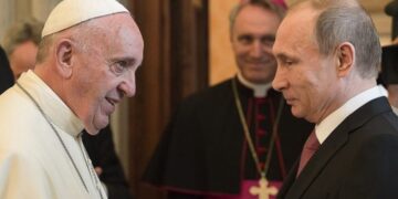 La narrazione guerrafondaia della NATO è sempre più in crisi di fronte alla realtà