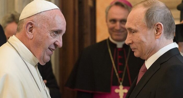 La narrazione guerrafondaia della NATO è sempre più in crisi di fronte alla realtà