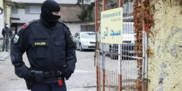 A due anni dal raid i musulmani austriaci continuano ad essere criminalizzati