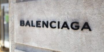 La pedopornografia silenziata: il caso del brand Balenciaga