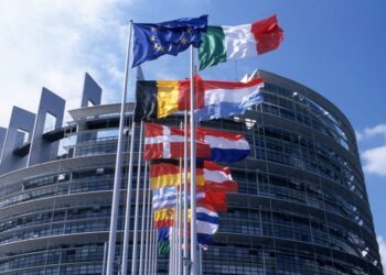 Scandalo corruzione al parlamento UE: il momento di un rinnovato stato di diritto in Europa