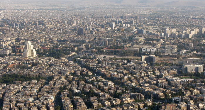 Israele bombarda Damasco: 5 morti e 15 feriti