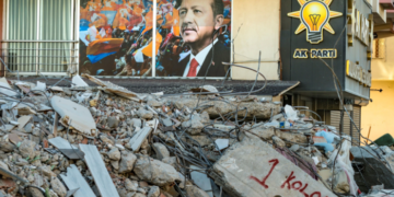 Anche il terremoto è colpa di Erdogan: come opposizione turca e stampa italiana speculano sulla tragedia