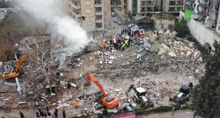 Il Professore Ozdemir: un terremoto apocalittico ha devastato il mio paese e il mio popolo