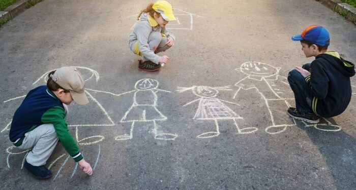 Salvare la famiglia dall’offensiva ideologica per salvare noi stessi