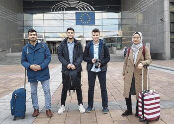 Barlume di giustizia per i giovani musulmani Europei: “Un articolo del New Yorker rivela finalmente perché la nostra ONG FEMYSO è stata infangata senza pietà”