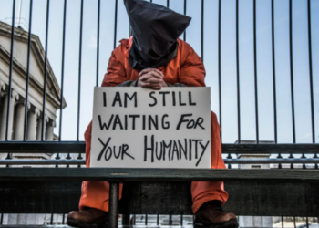 Danni collaterali: le guerre occidentali che generano terrorismo