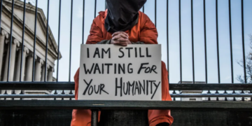 Danni collaterali: le guerre occidentali che generano terrorismo