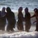 L’attacco al burkini è un attacco alle donne
