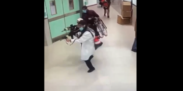 Commando israeliano compie assassinio extragiudiziario in ospedale a Jenin: 3 le persone uccise
