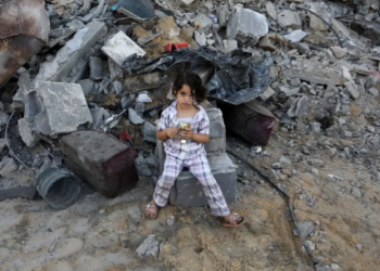 Soldato israeliano giustizia prigioniero, un altro rapisce una bambina di Gaza