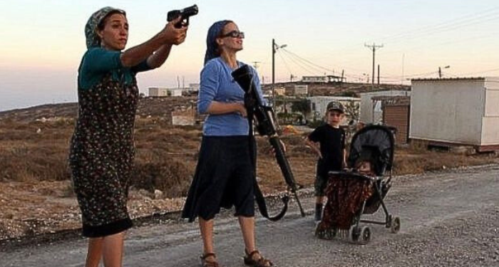 Con Hamas si convive. Con Israele si muore.