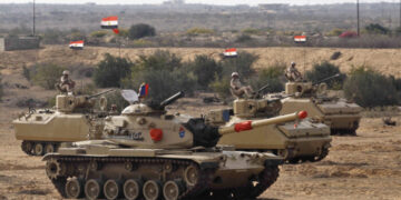 Seconda corrispondenza da Gaza: A bloccare i tir di viveri sono i soldati egiziani che leggono il Corano