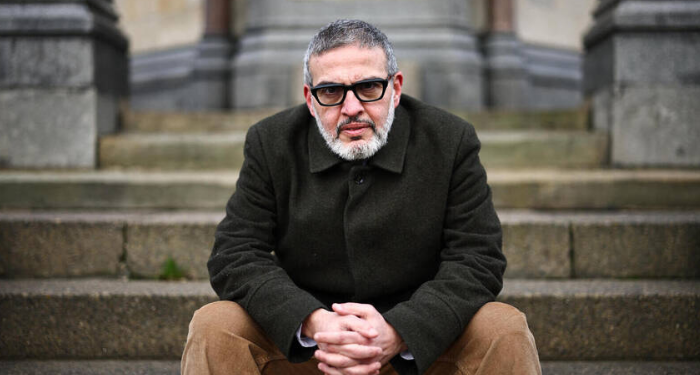 La Germania trattiene e censura il britannico-palestinese Abu Sittah, voce dei chirurghi di Gaza e nuovo rettore dell’università di Glasgow