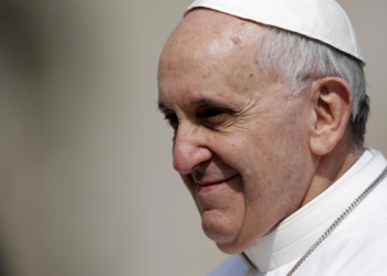 Dignitas Infinita: perché l’ultima dichiarazione papale è un mero contentino per i conservatori