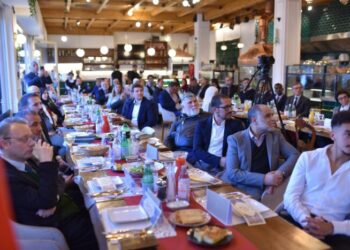 L’Iftar di PSM che ha riunito al tavolo comunità, politica, accademia e cultura italiana