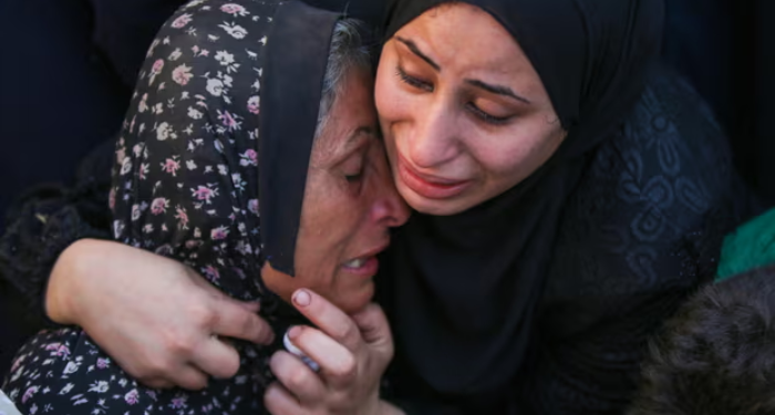 Ancora massacri: Israele uccide 40 rifugiati palestinesi in scuola UNRWA