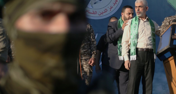 Abbiamo gli israeliani proprio dove vogliamo: i messaggi segreti di Sinwar secondo il Wall Street Journal