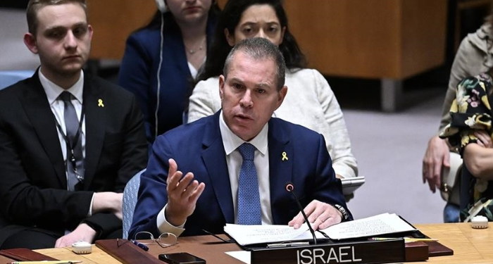 “Cancellare l’ONU dalla faccia della Terra”: la retorica dell’odio dell’ambasciatore israeliano Erdan contro le denunce di apartheid