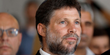Israele genocidio: il Ministro israeliano Smotrich afferma che ”far morire di fame due milioni di palestinesi è morale ma il mondo non ce lo permette”