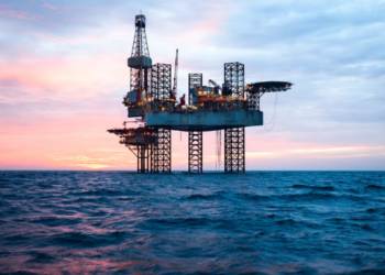 Prezzo del petrolio salito del dodici percento: la causa è il timore di una rappresaglia contro l’Iran