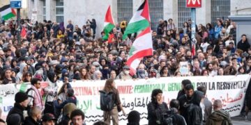 La manifestazione di Roma si è tenuta lo stesso: cronaca di una vittoria politica