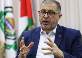 Tensioni sul cessate il fuoco: Hamas denuncia Israele per il mancato rispetto dell’accordo