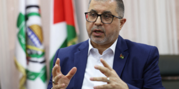 Tensioni sul cessate il fuoco: Hamas denuncia Israele per il mancato rispetto dell’accordo