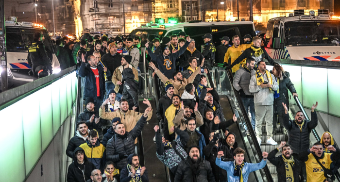 Mistero sul caso degli hooligans israeliani del Maccabi Tel Aviv: l’Olanda archivia denunce dopo che svaniscono le prove video