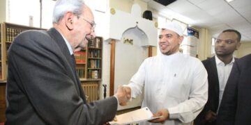 Il governo Meloni deporta l’imam di Torino per aver difeso Gaza: i sionisti dispongono e il governo obbedisce