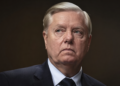 Lindsay Graham è morto: il male in giacca e cravatta